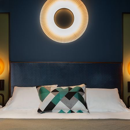 Hotel Louison Paris Bagian luar foto