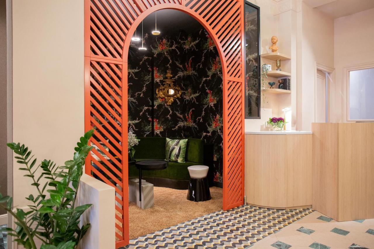 Hotel Louison Paris Bagian luar foto